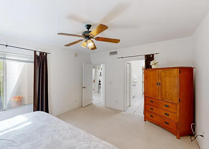Solstice Sanctuary Holiday home Tucson